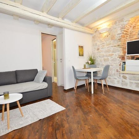 Pisinium Apartment Rovinj Extérieur photo